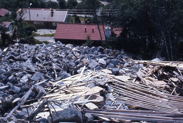 Figur 1: Steinskred (startet som steinsprang) i 1975, Prestmarka, Nordfjordeid, Stad kommune. Foto: NGI